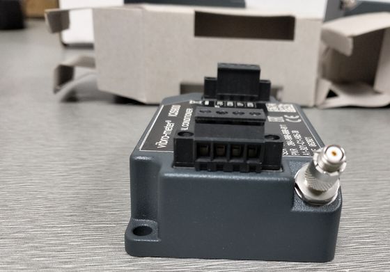 IQS900 204-900-000-011 Signal Conditioner IQS900 204-900-000-011-A1-B21-C1-H10-I0
